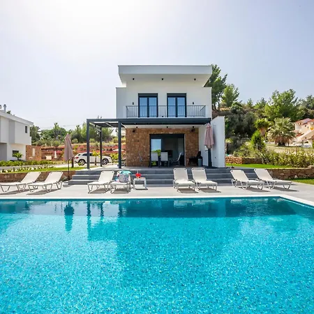 Megan Luxury With Private Pool * Pefkochori