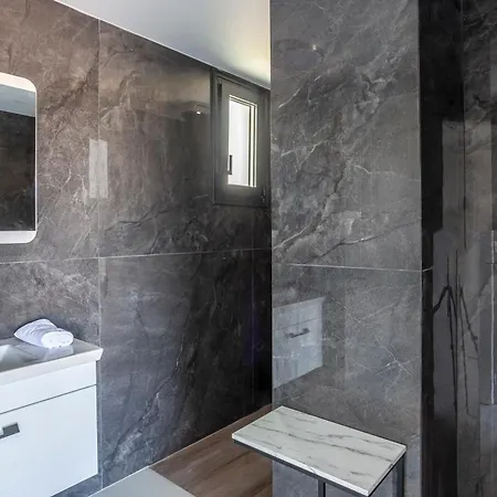 Megan Luxury With Private Pool *