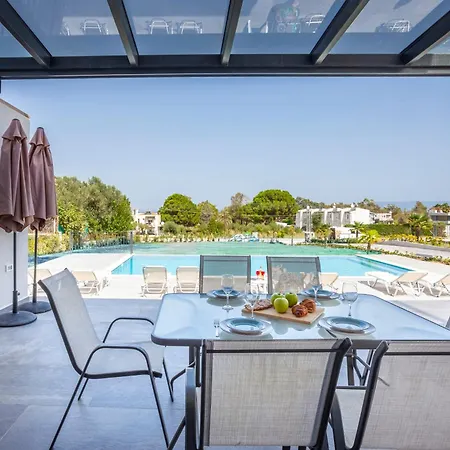 דירה Megan Luxury With Private Pool *