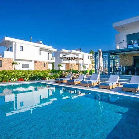 דירה Megan Luxury With Private Pool פפקוהורי