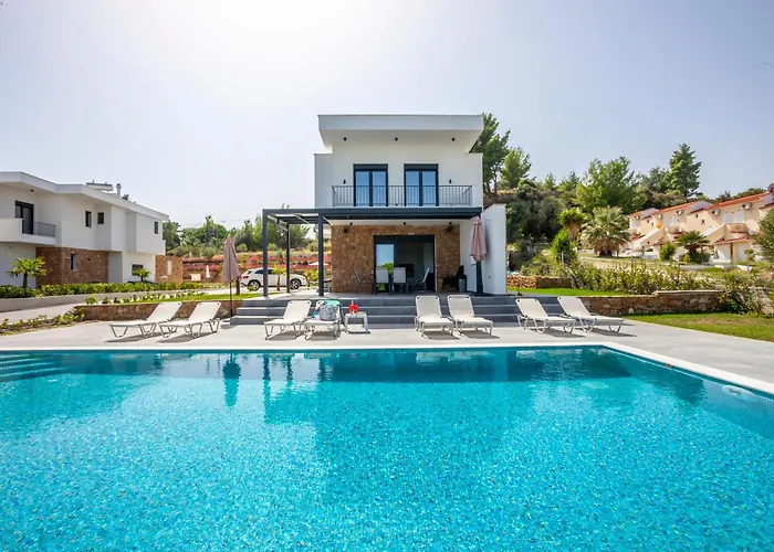Megan Luxury With Private Pool * 페프코초리